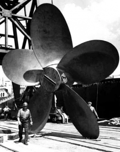 oil-tanker-propeller-1